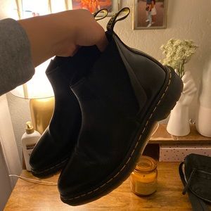 Bianca Chelsea Dr. Marten Boots!! 🖤